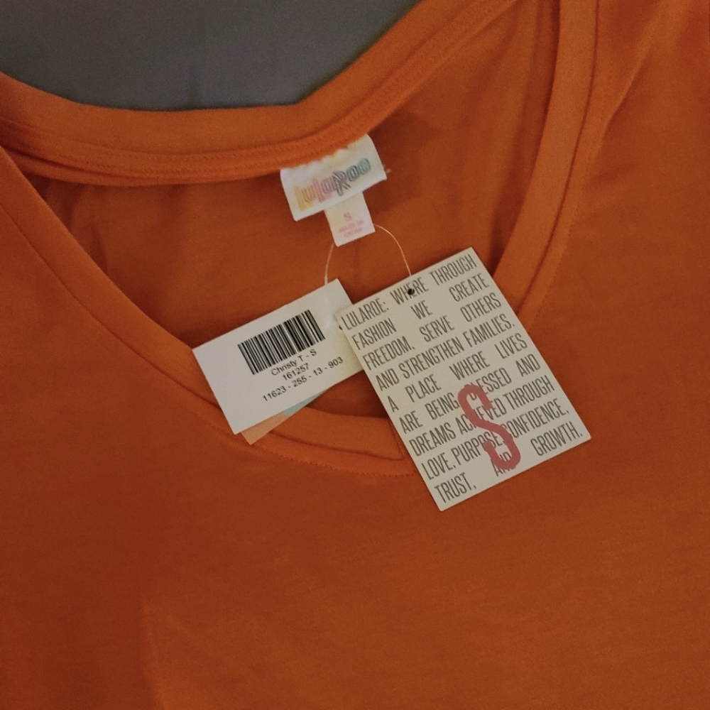 Lularoe Christy T